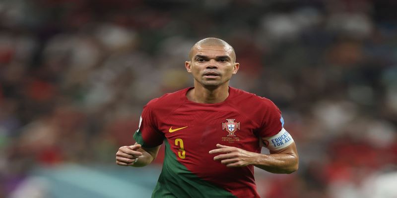 Pepe tuy sắp 40 nhưng phong độ vẫn như thời đỉnh cao