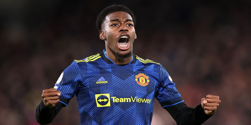 Dortmund muốn mượn Elanga